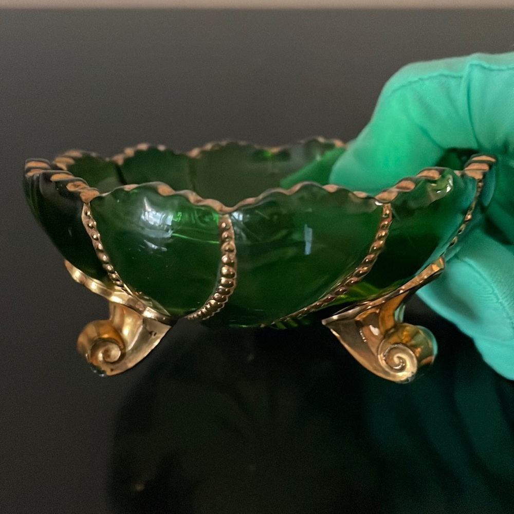 Duncan Green Glass with Gold Beaded Swirl Candy Dish Three Footed Small Bowl